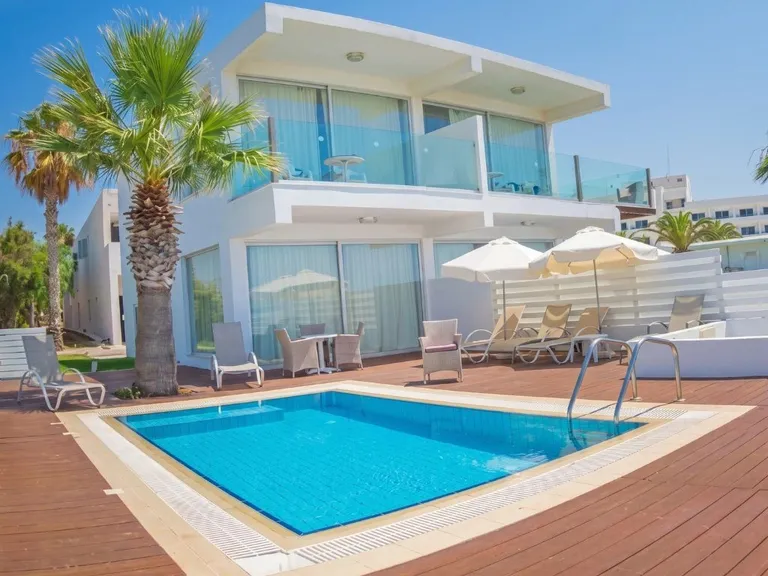 Royal Suite with Private Pool — Dome Beach Marina Hotel & Resort, Ayia Napa, Cyprus